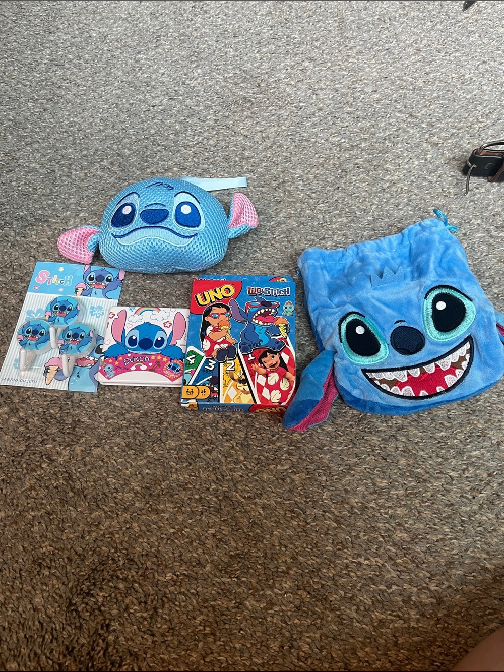 Stitch accessories